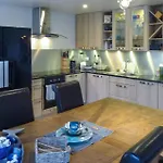 Cozy Home In Hellvik With Wifi *