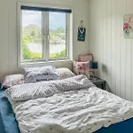 Holiday home Cozy Home In Hellvik With Wifi *