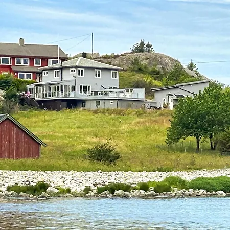 Lovely In With Wifi Holiday home