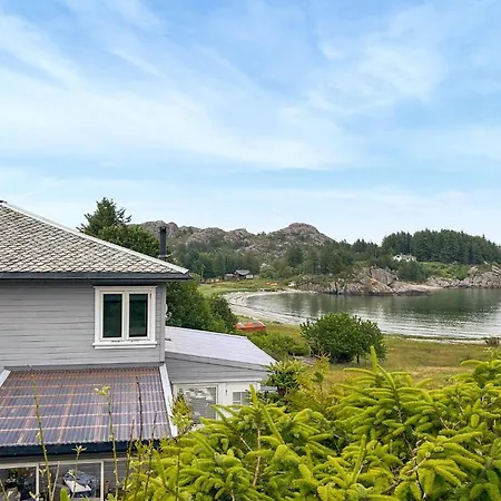 Holiday home Cozy Home In Hellvik With Wifi Hellvik (Rogaland)